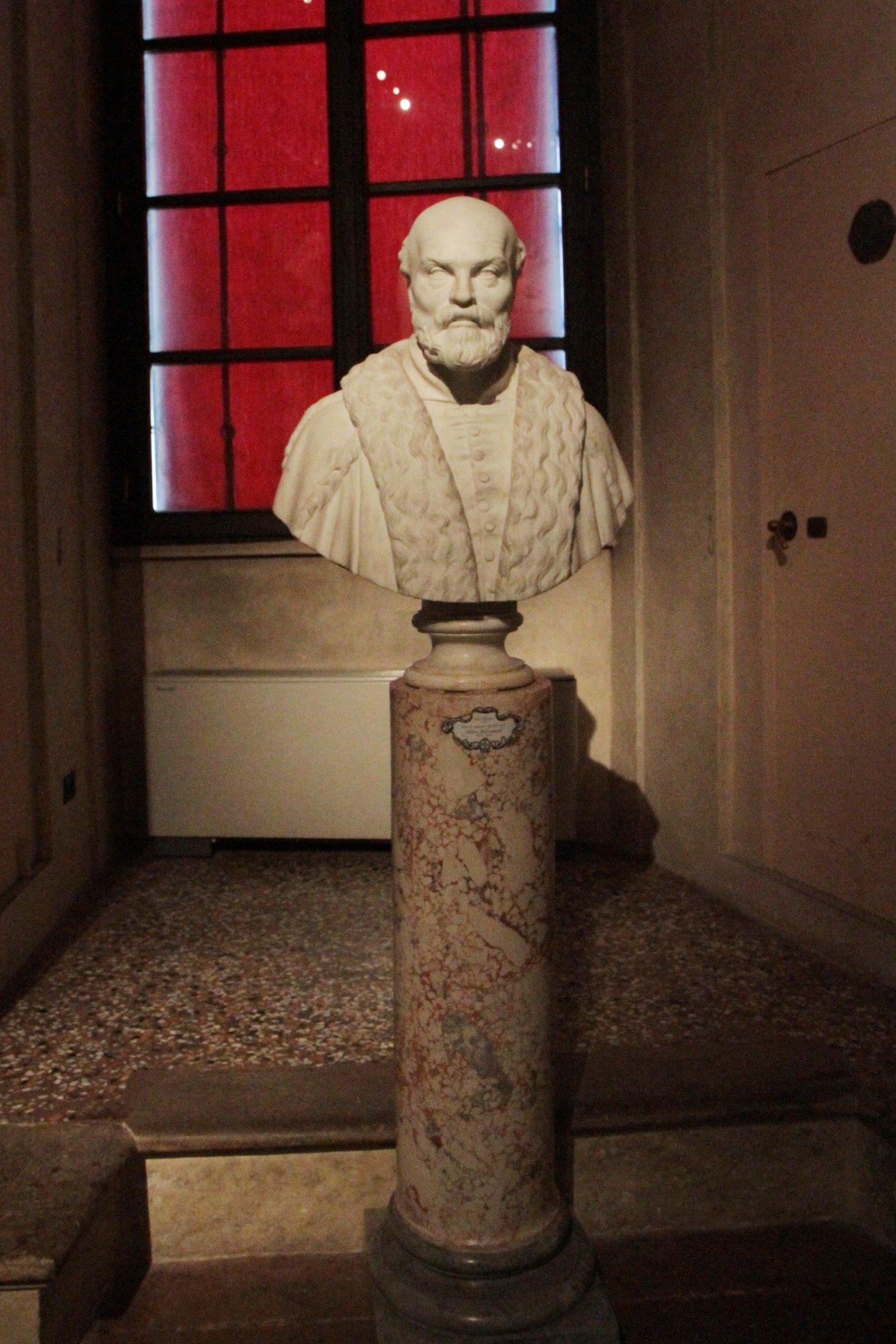 Ulisse Aldrovandi's bust, Palazzo Poggi, Bologna (1).JPG